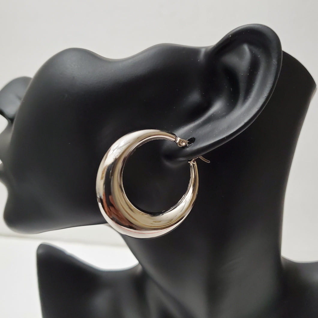 18K STAINLESS STEEL SLIVER HOOP EARRINGS