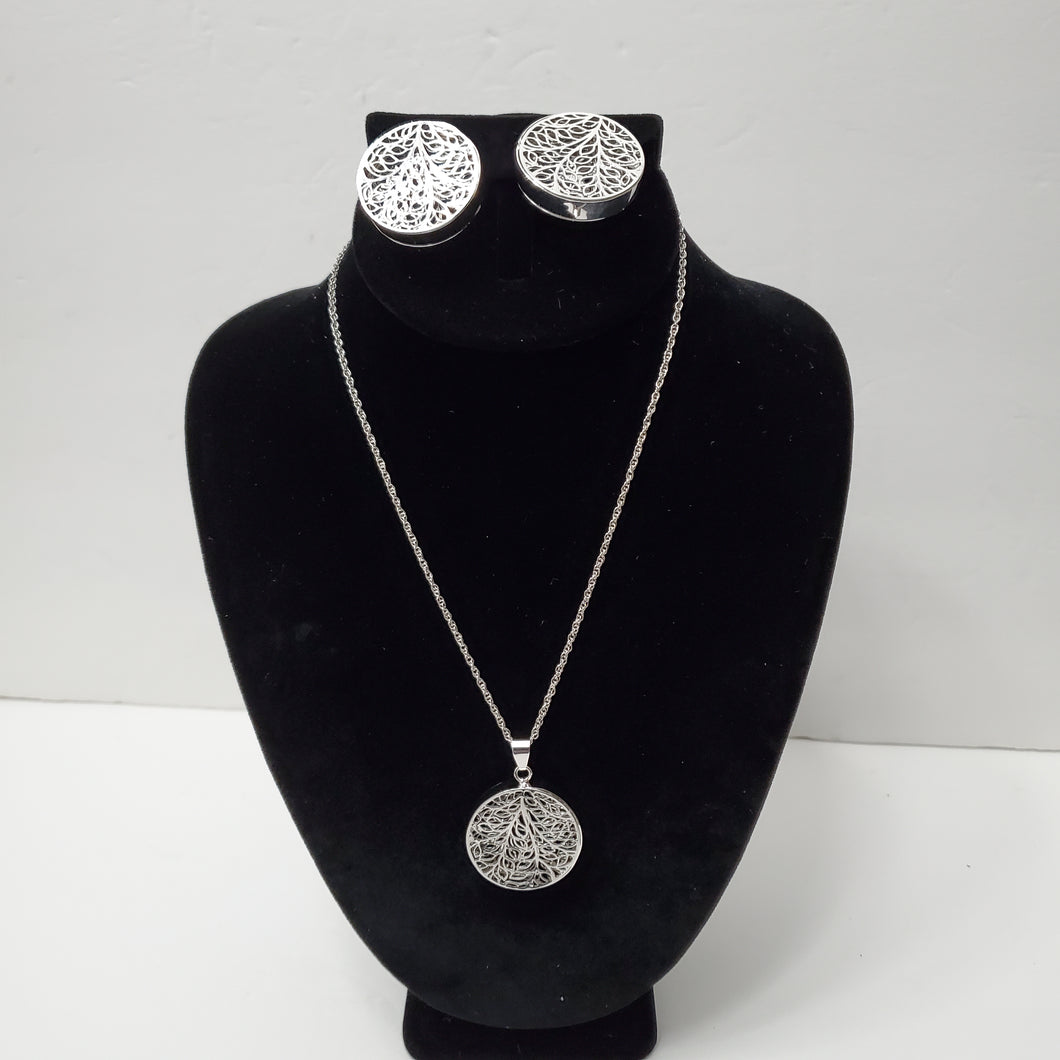 18K ITALIAN WHITE GOLD PLATED ROUND CLIP EARRING, NECKLACE AND PENDANT  SET