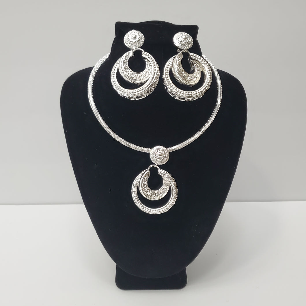 18K BRAZILIAN WHITE GOLD PLATED CHUNKY 2 IN 1 DROP EARRING, CORD NECKLACE AND PENDANT  SET