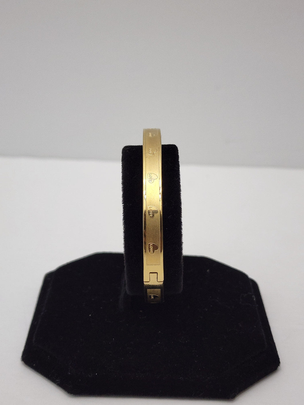 18K GOLD PLATED STAINLESS STEEL LOVE BANGLE