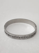 Load image into Gallery viewer, 18K ITALIAN WHITE GOLD PLATED BANGLE
