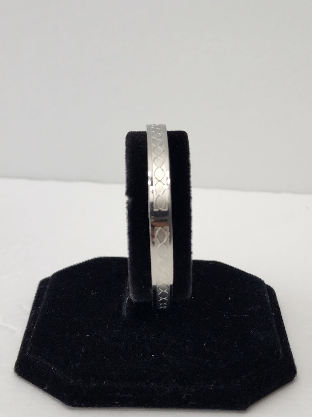 18K ITALIAN WHITE GOLD PLATED  BANGLE