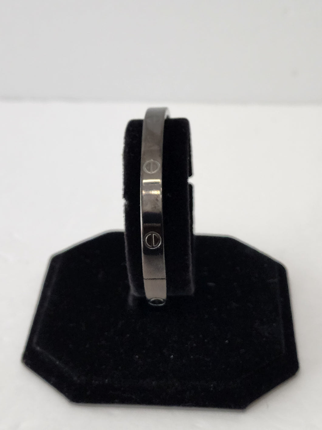 18K ITALIAN BLACK GOLD PLATED -  BANGLE