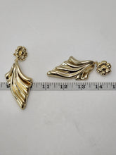 Load image into Gallery viewer, 18K ITALIAN GOLD PLATED DROP/DANGLING  EARRINGS
