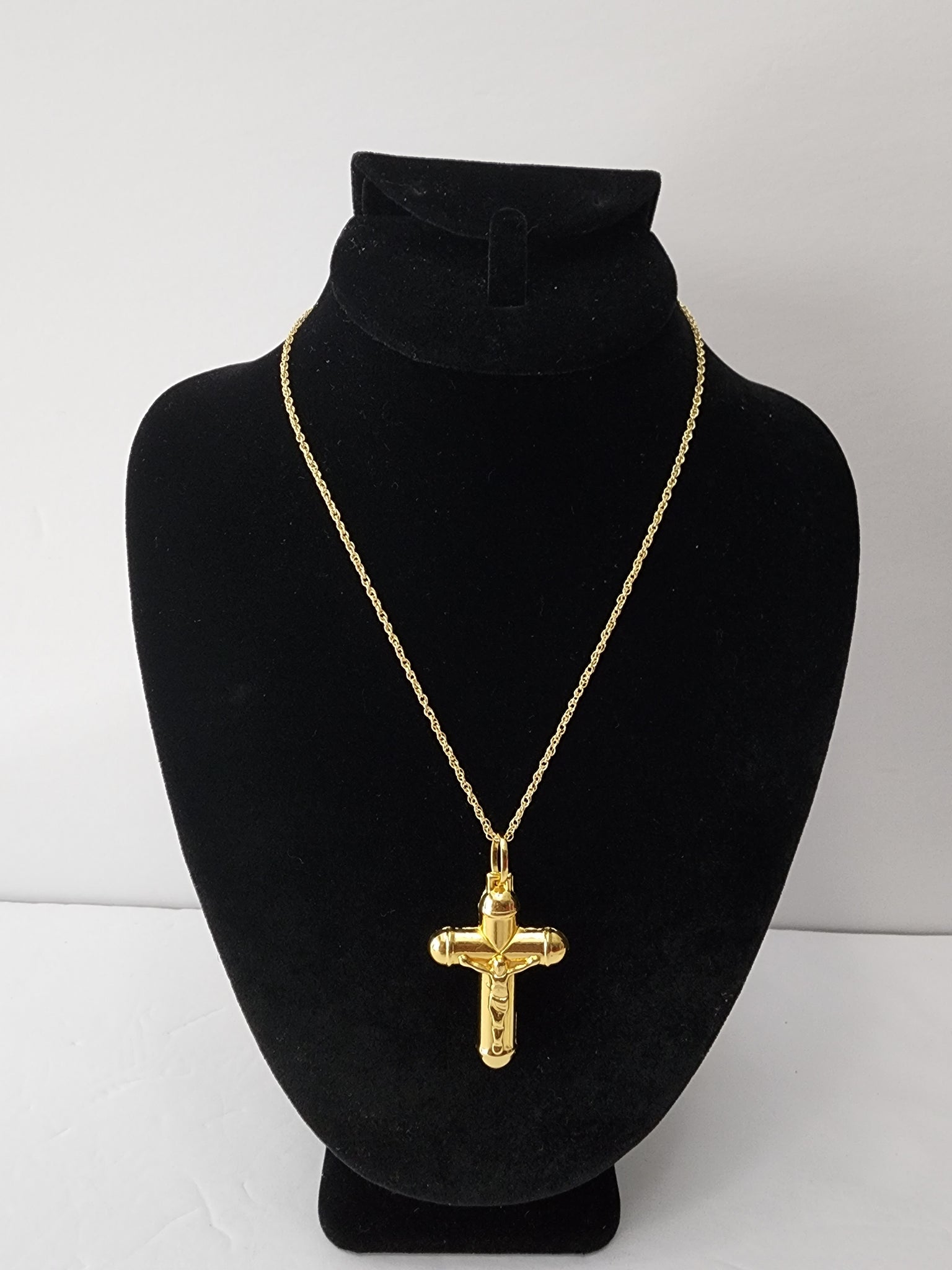BEST SELLER Gold Crucifix Cross Pendant Medal Sterling Silver Double Charm  Necklaces Catholic Jewelry Superb Girls Confirmation Gift - Etsy | Bijoux  chrétien, Bijoux oreille, Idées collier