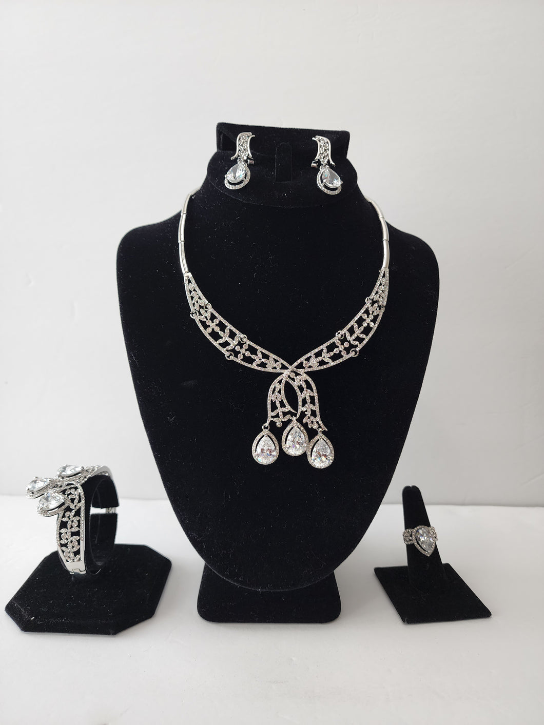 18K ITALIAN WHITE GOLD PLATED CZ PARTY SET