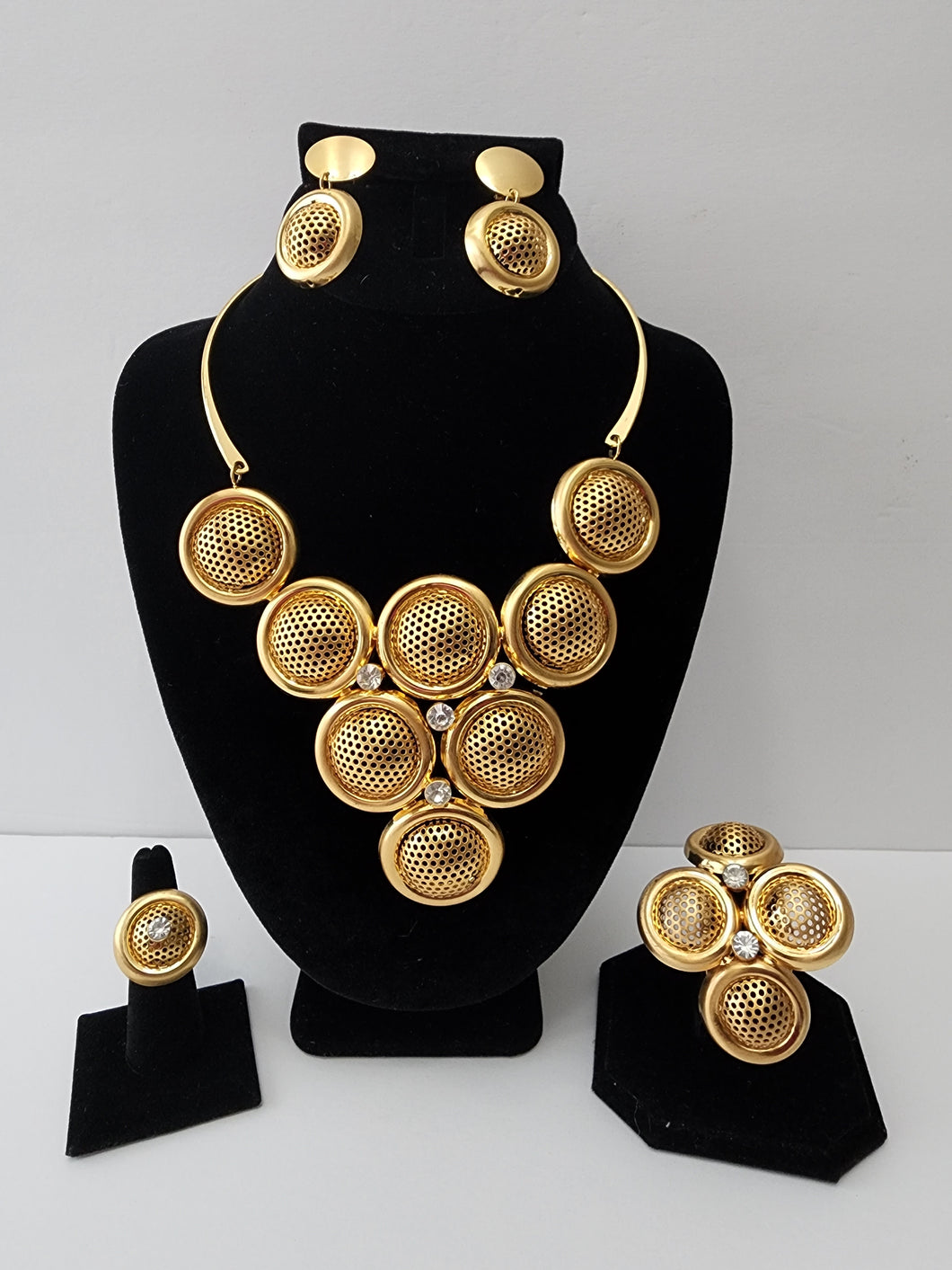 18k BRAZILIAN GOLD PLATED PARTY SET