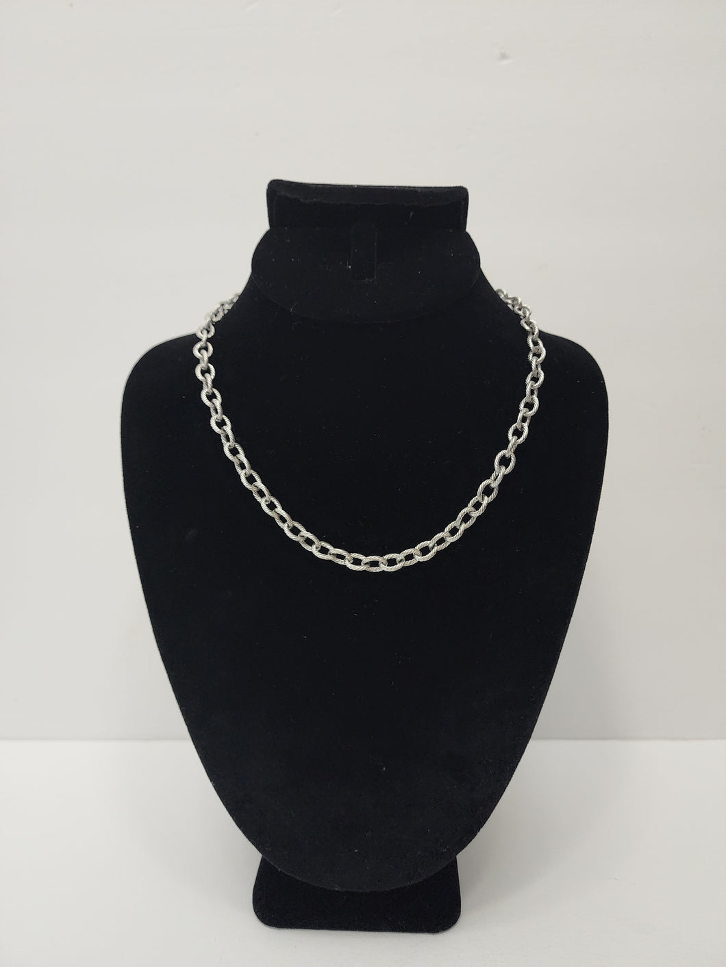 STAINLESS STEEL SLIVER CHOCKER NECKLACE