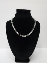 Load image into Gallery viewer, STAINLESS STEEL SLIVER CHOCKER NECKLACE
