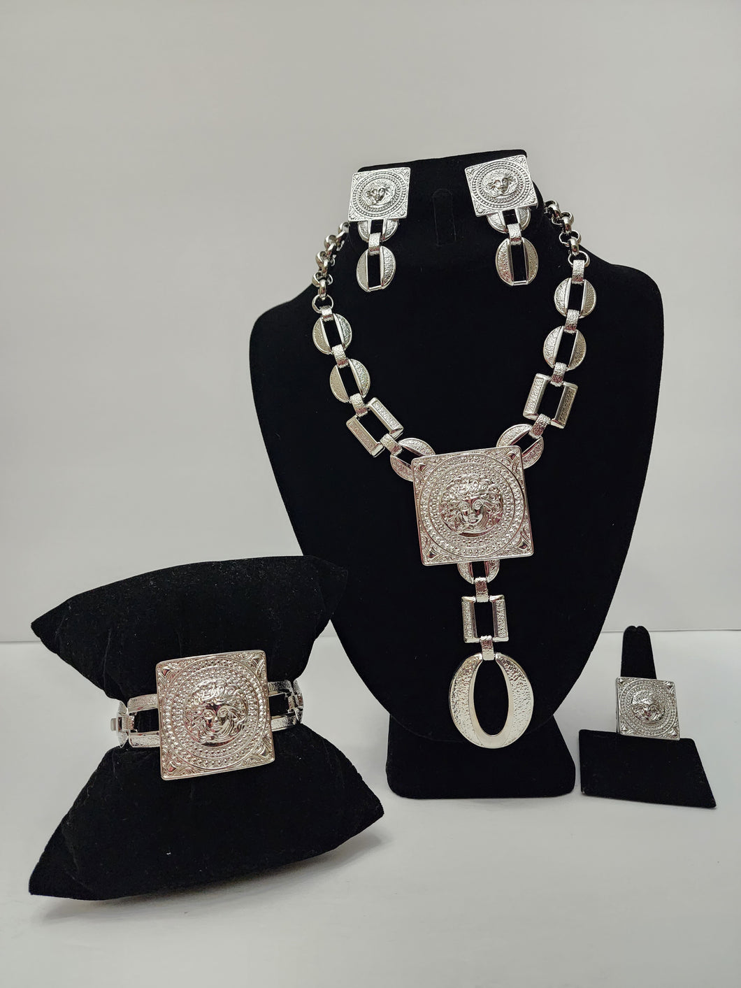 18K White Gold Plated Party Set