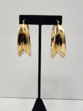 Load image into Gallery viewer, 18K Gold Plated Chunky Bold Hoop Earring
