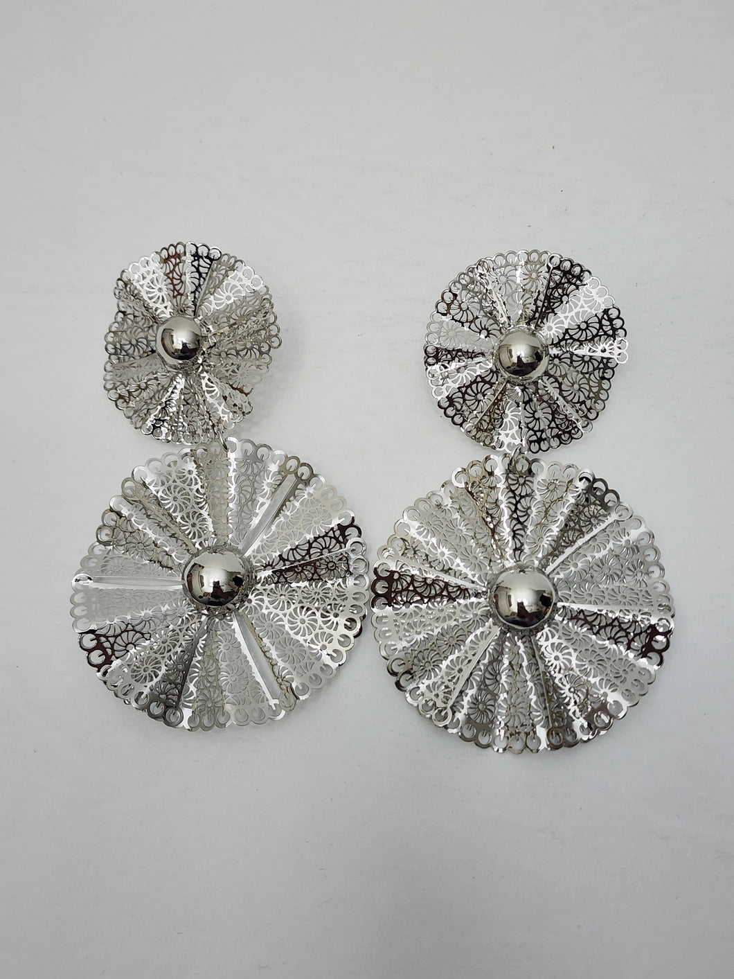 18K White Gold Plated Drop Earring