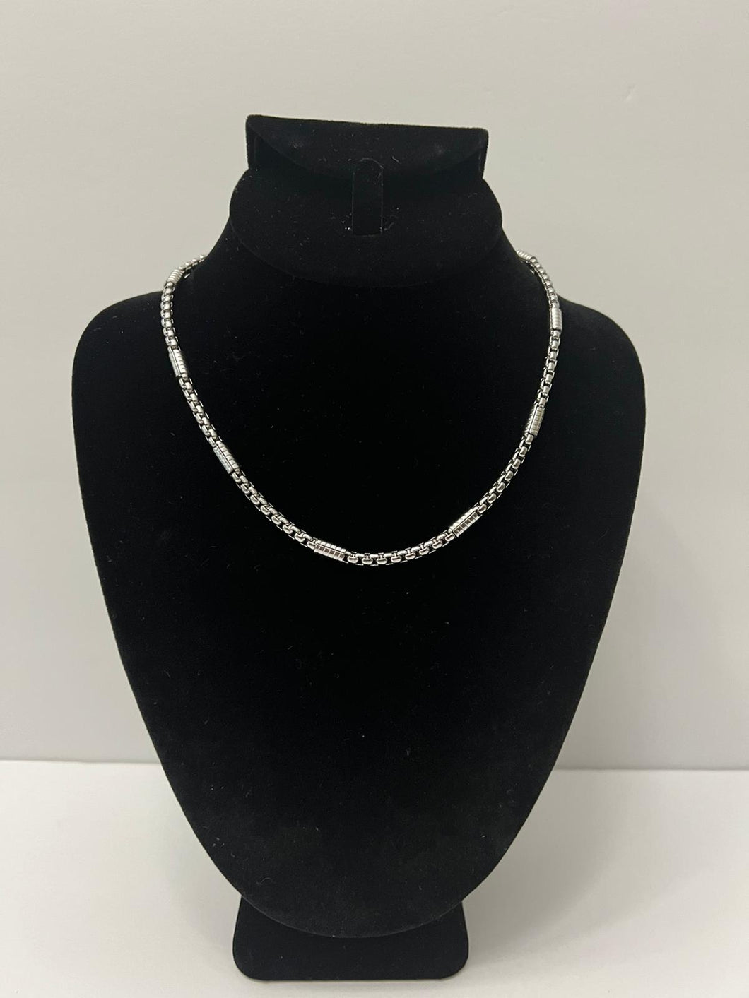 18K WHITE GOLD STAINLESS STEEL NECKLACE